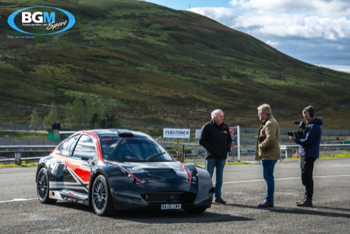 The R4 At Knockhill 04 Medium