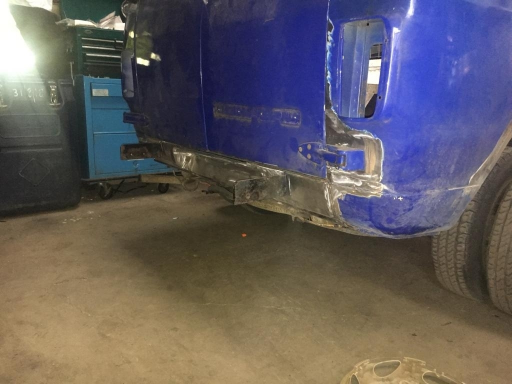 Vauxhall Bedford Cf Service Van 07 Medium