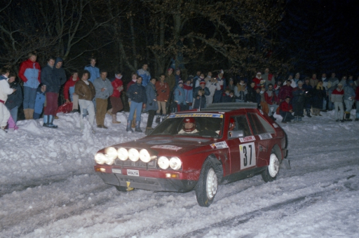 Lancia Delta S4 03 Medium